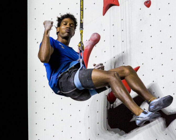 2018_WCH_Innsbruck_Speed_Climbing_Basam_Mawem_Perfect_Descent_3_WEB